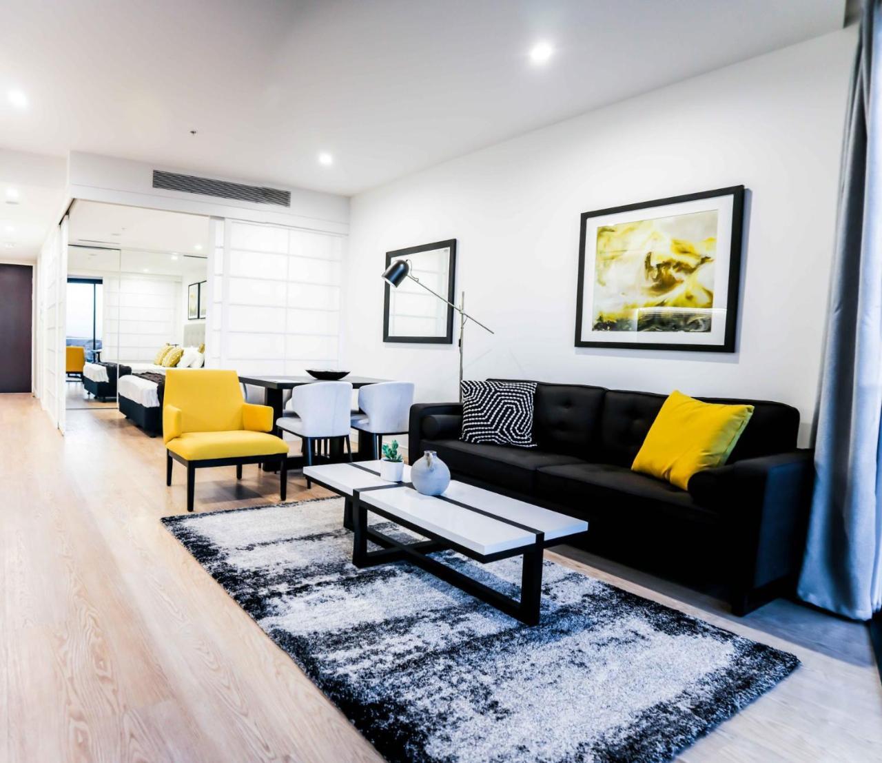Modern Designers Pad By Serain Residences Brisbane Exterior photo